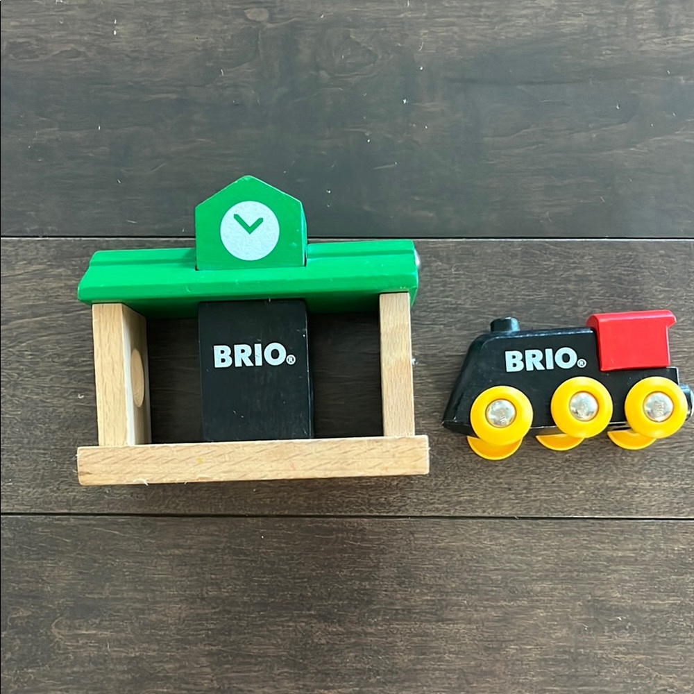 Brio Train Station and train